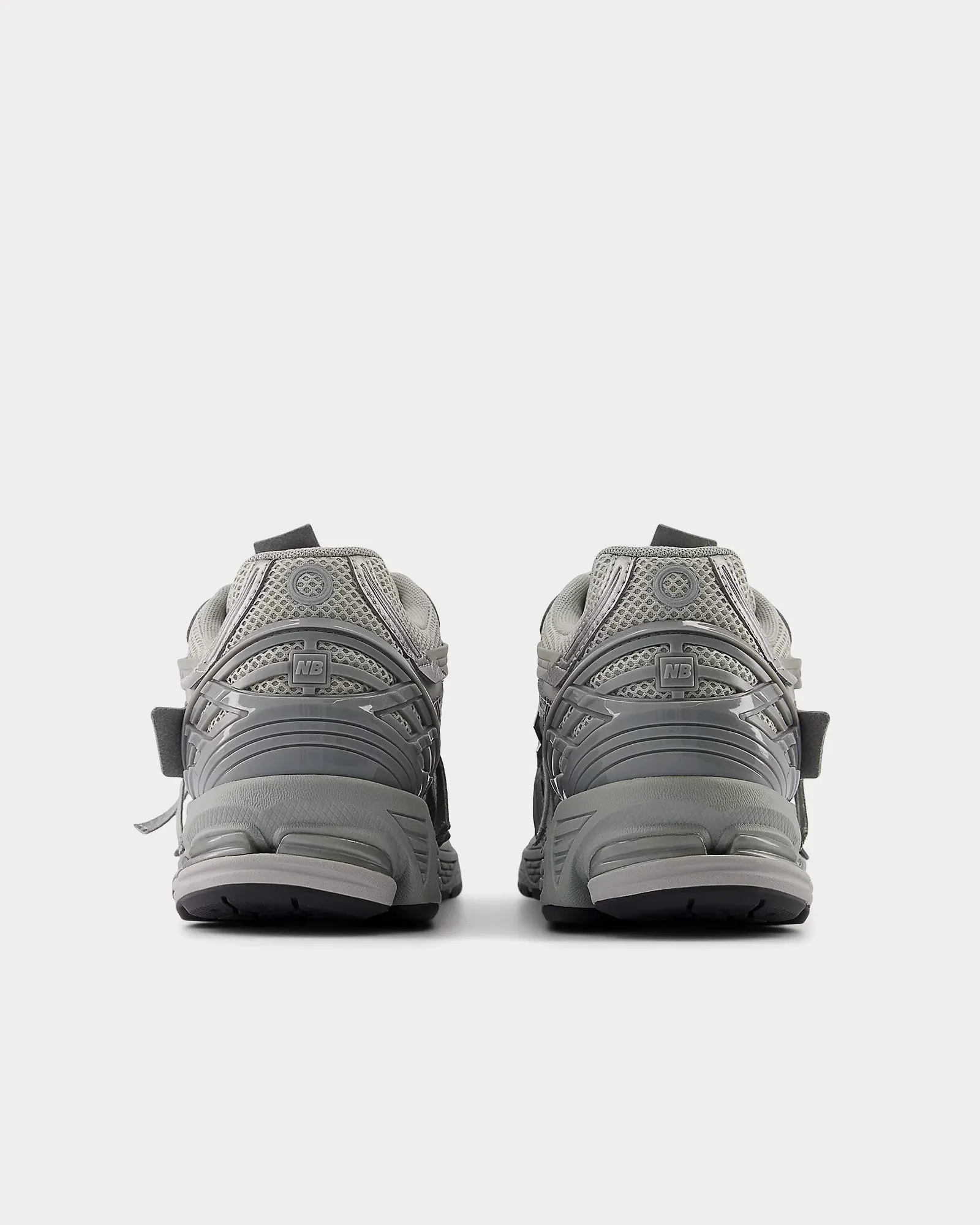 1906a Concrete / Silver Metallic / Brighton Grey Low Top Sneakers