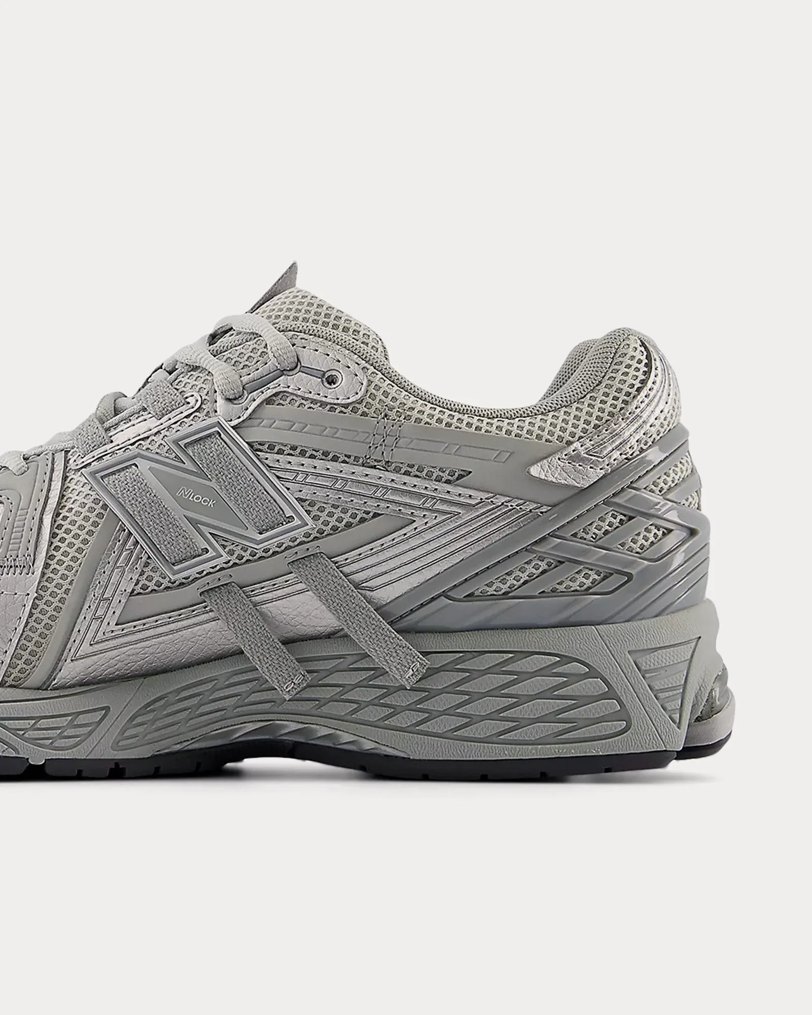 1906a Concrete / Silver Metallic / Brighton Grey Low Top Sneakers