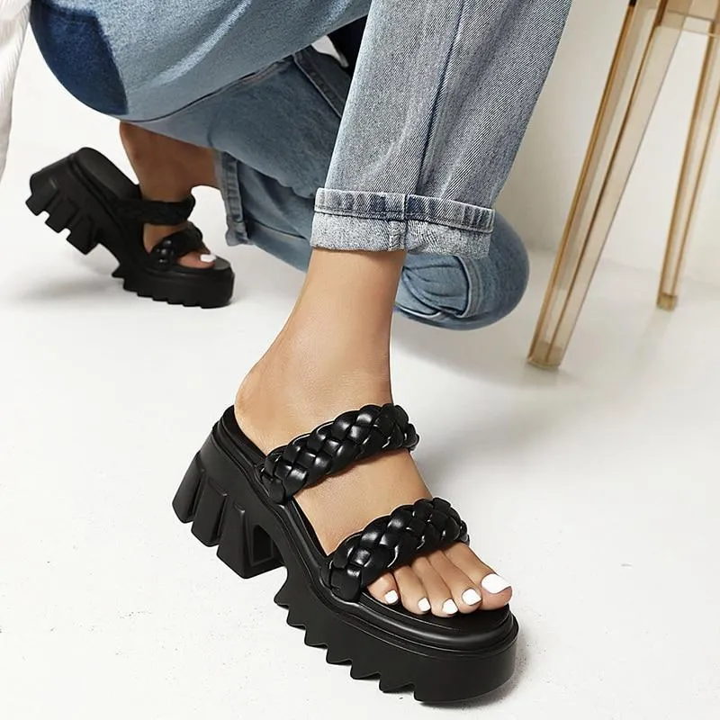 Alaya Sandals