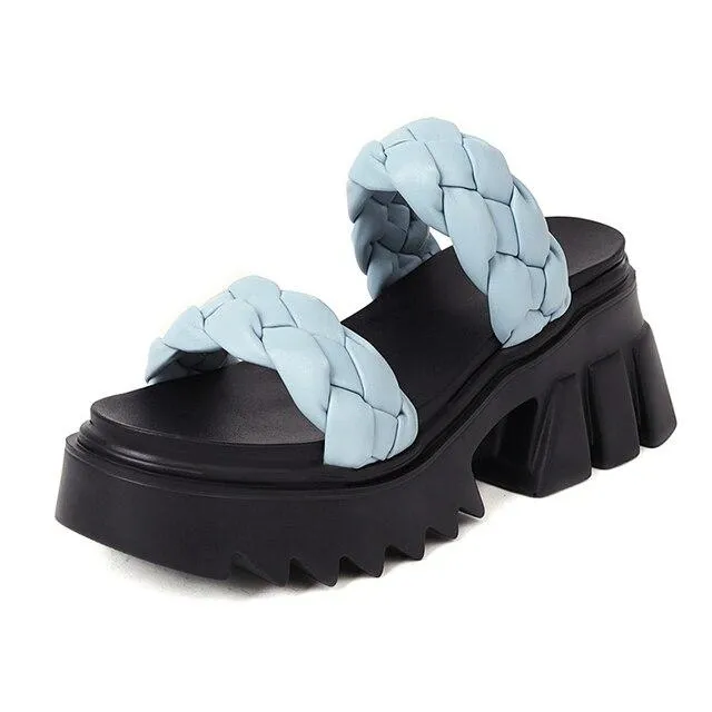 Alaya Sandals