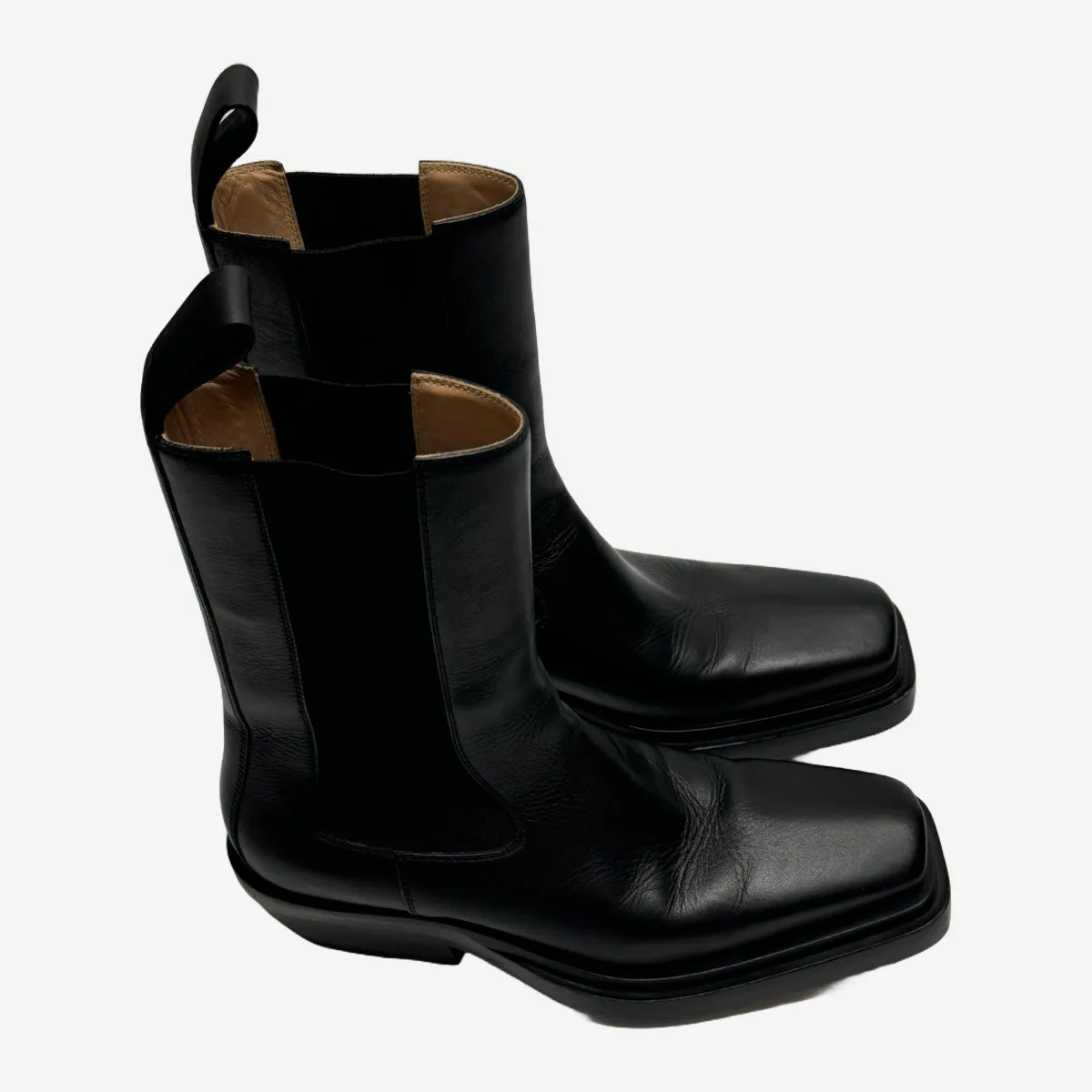 Bottega Veneta women's black leather Chelsea boots