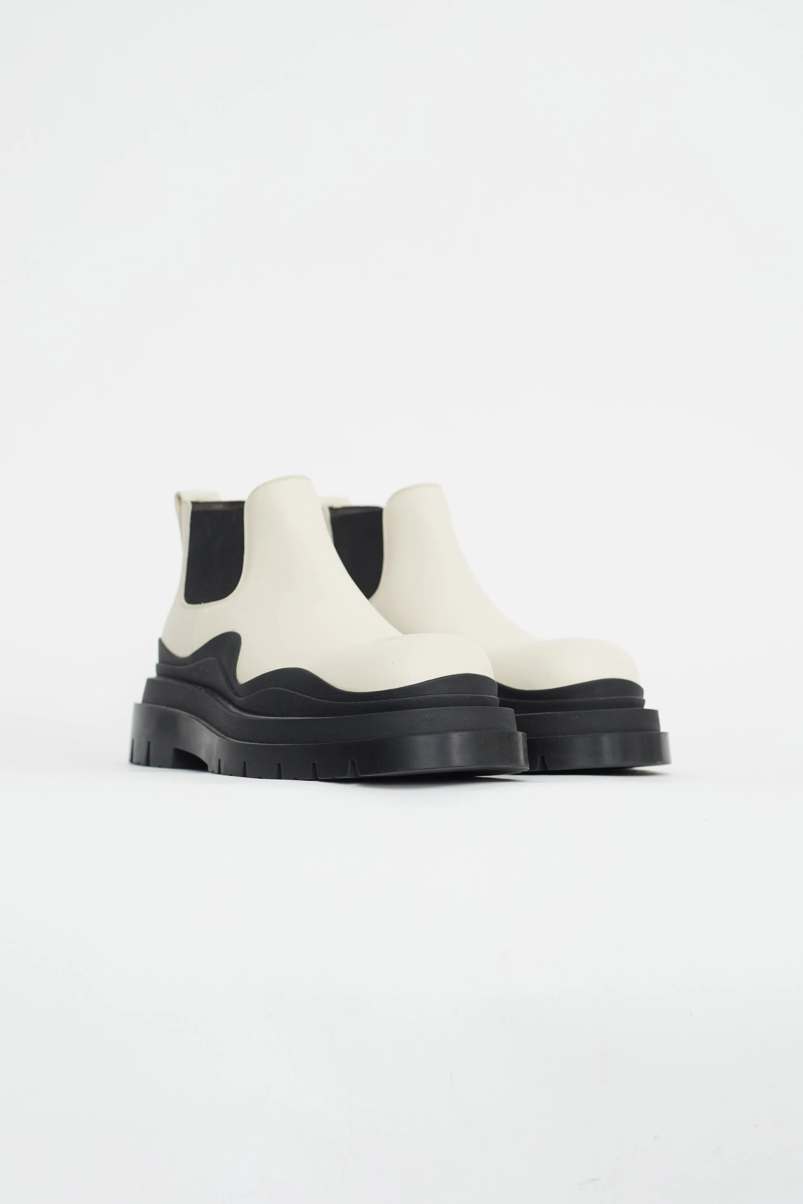Cream & Black Leather Platform Chelsea Boot