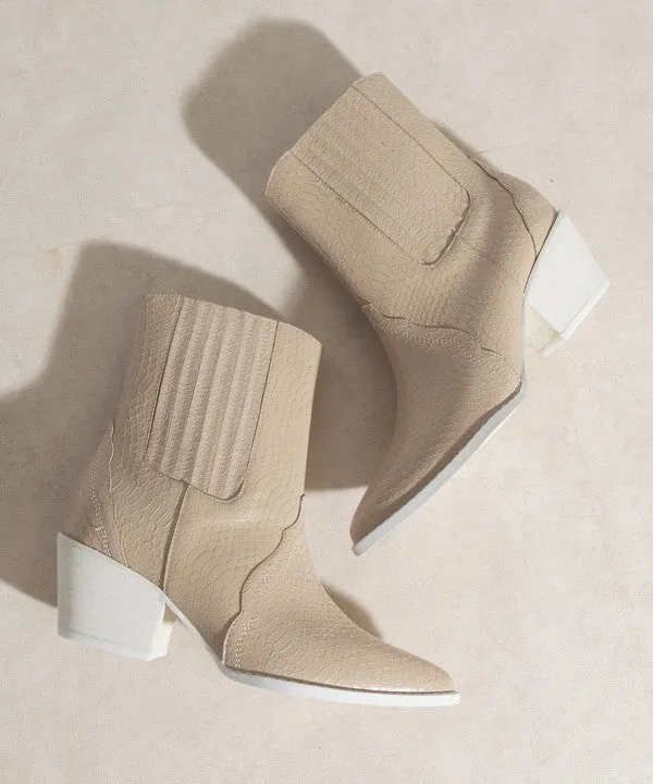 Dawn - Paneled Western Heeled Bootie