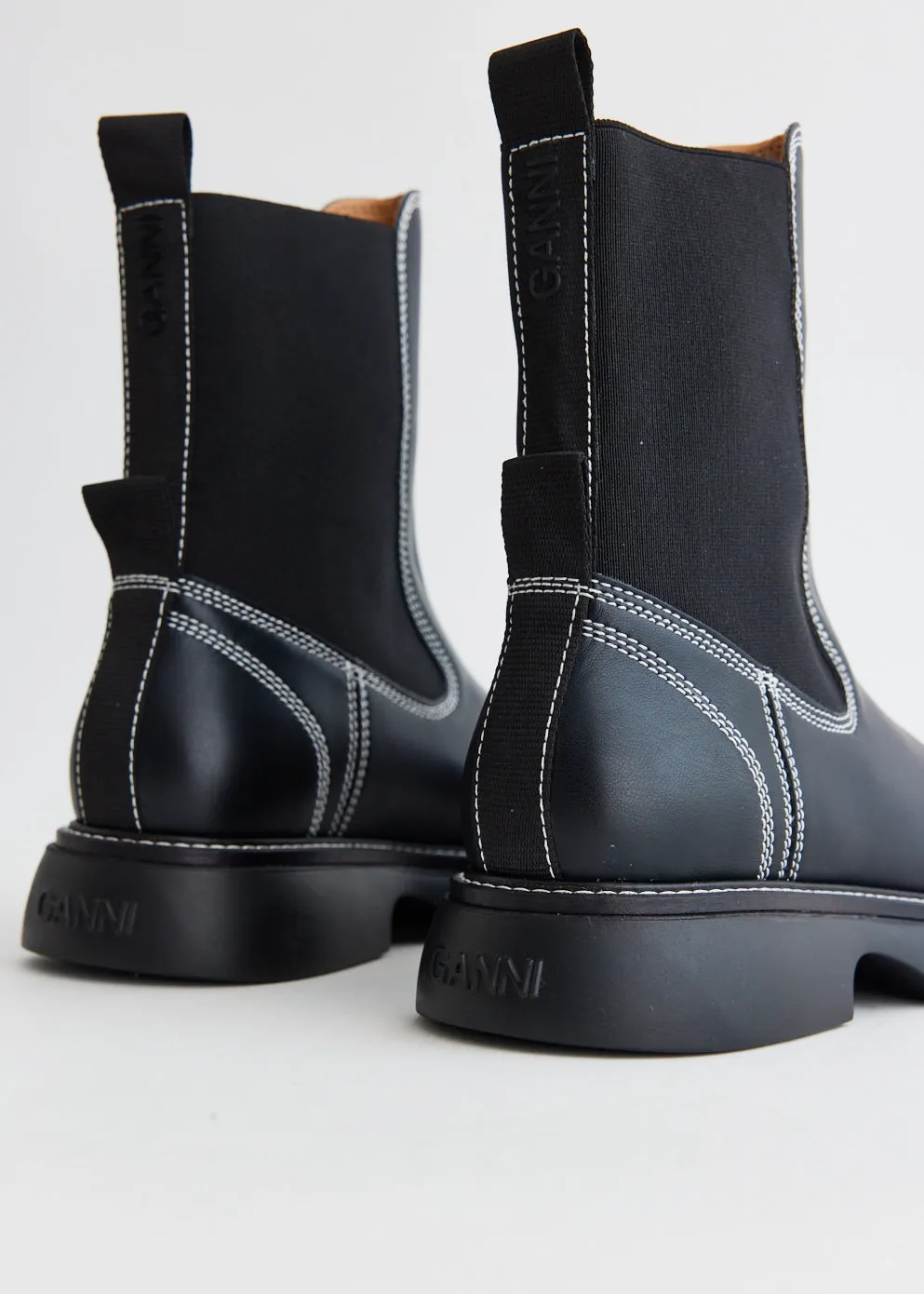 Everyday Mid Chelsea Boots