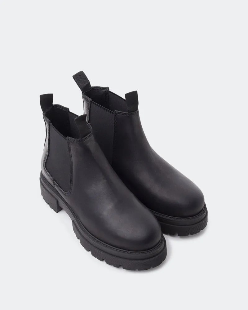 Gatineau Black Leather