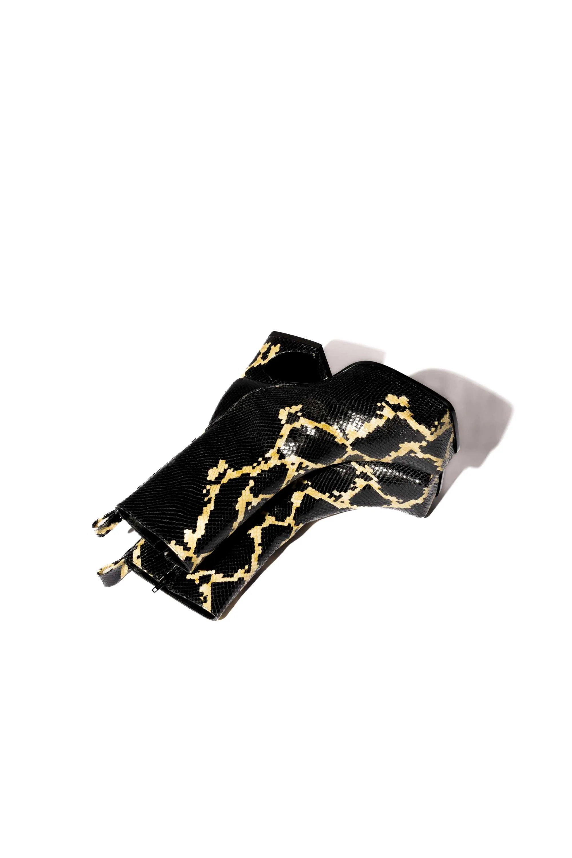 GOLDEN ROXY BOOTS