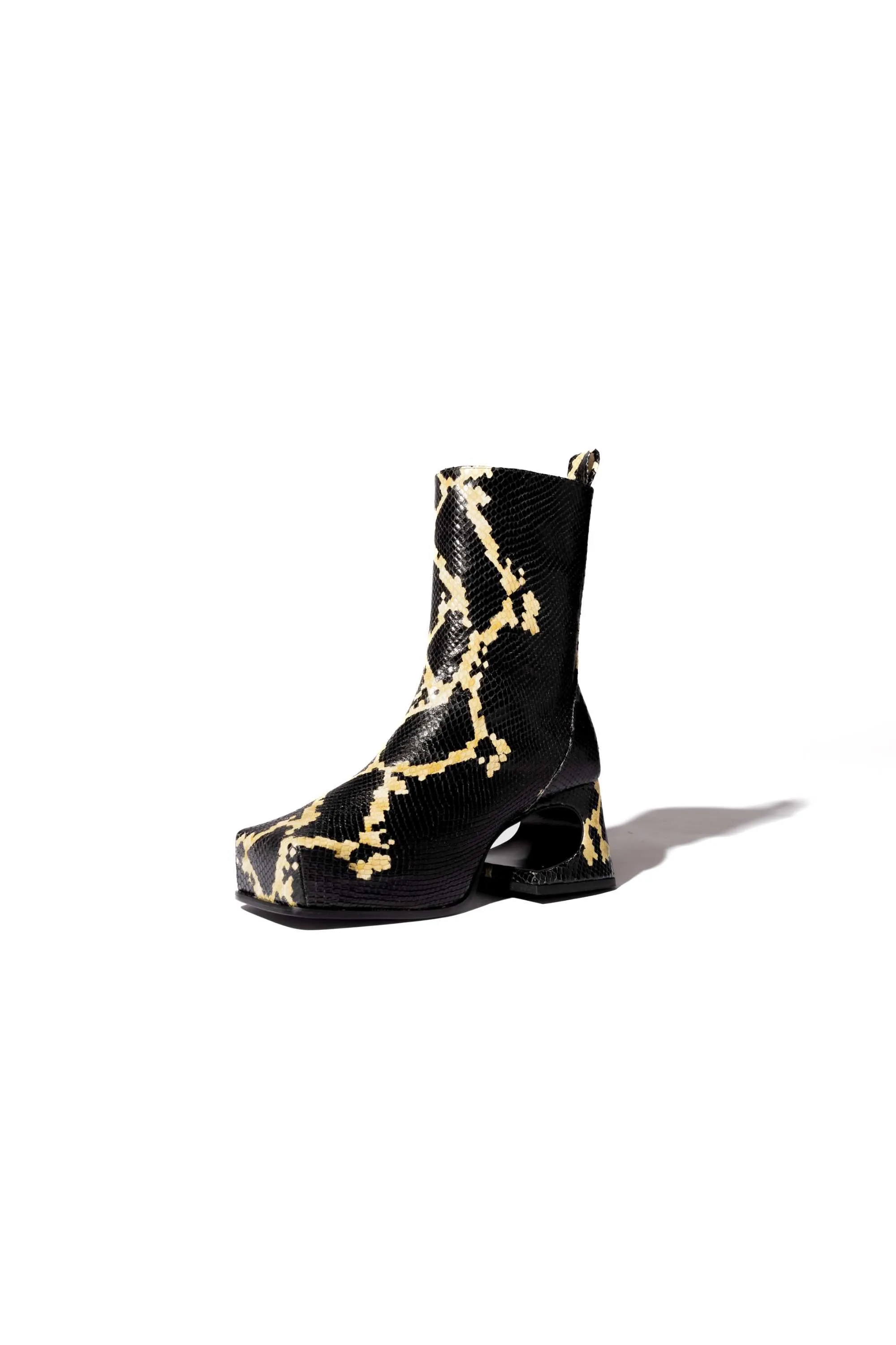 GOLDEN ROXY BOOTS