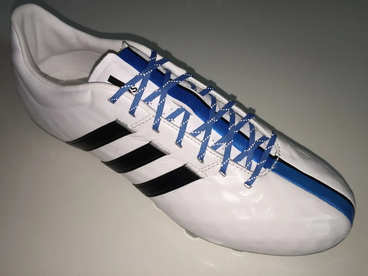 JR SR4U Laces Light Blue Reflective