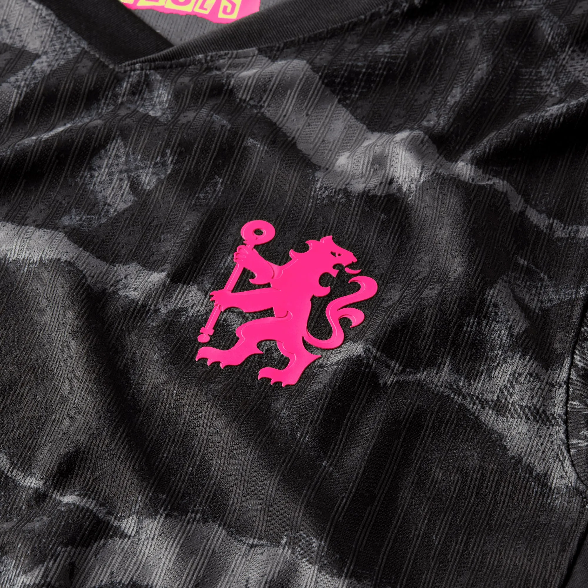 Nike Men's Chelsea 2024/24 Dri-FIT ADV Third Jersey Black/Pink