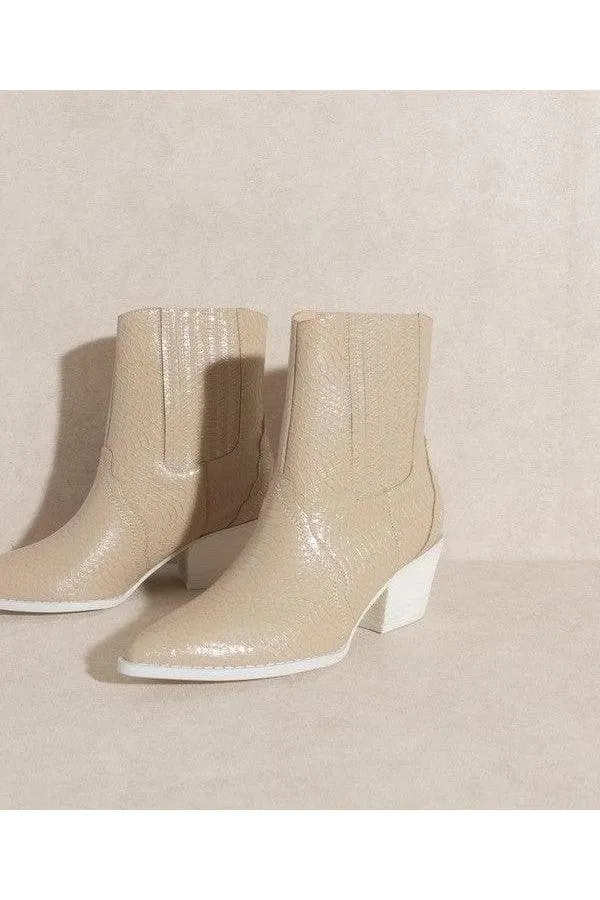 OASIS SOCIETY Dawn - Paneled Western Bootie