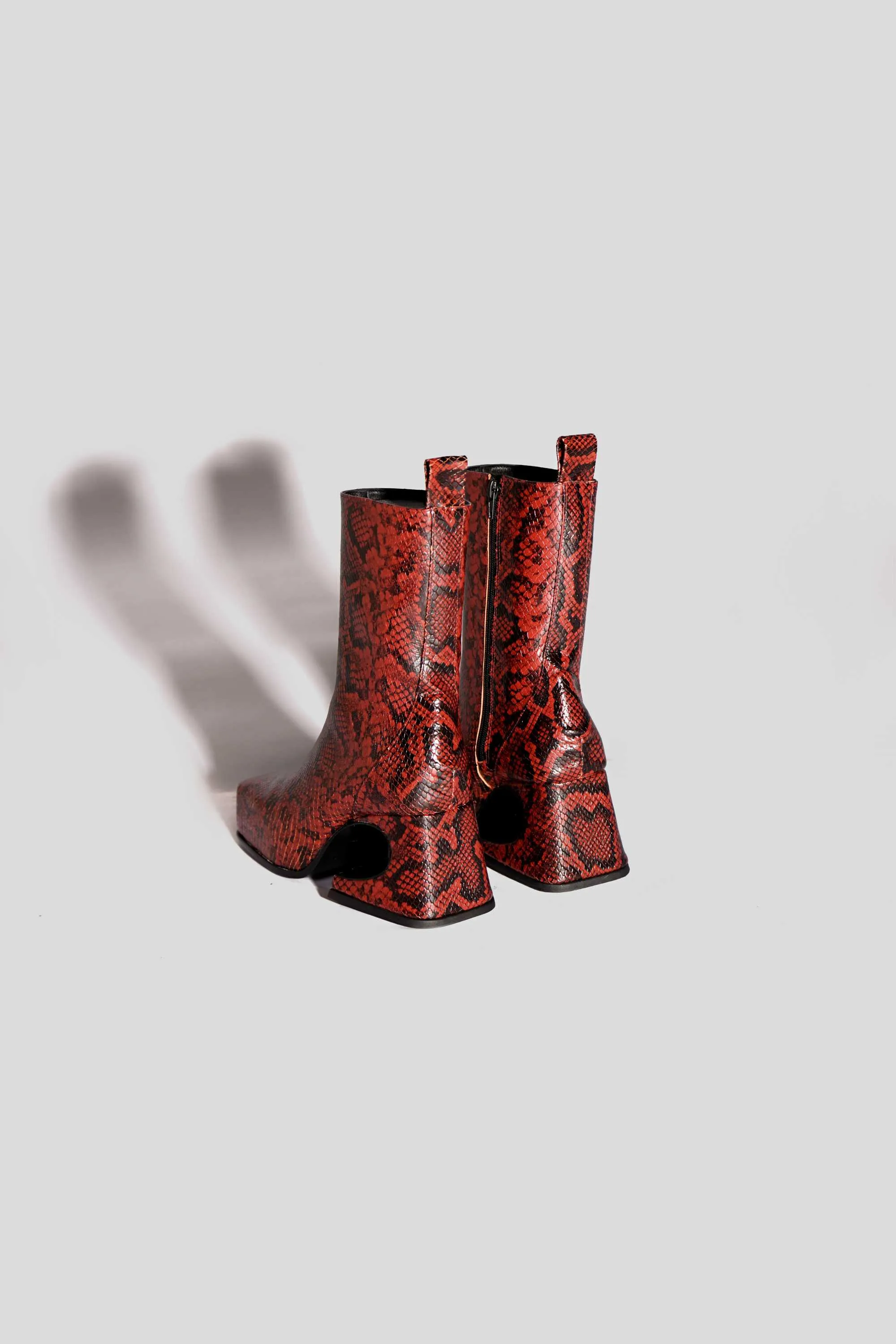 RED SNAKE ROXY BOOTS