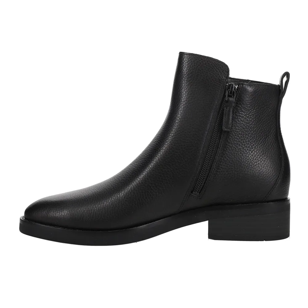 River Round Toe Zippered Chelsea Booties