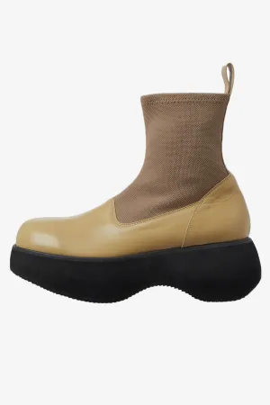 ROUND SQUARE PLATFORM BOOTS