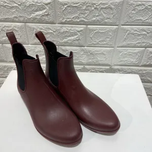 Rubber Chelsea Boots