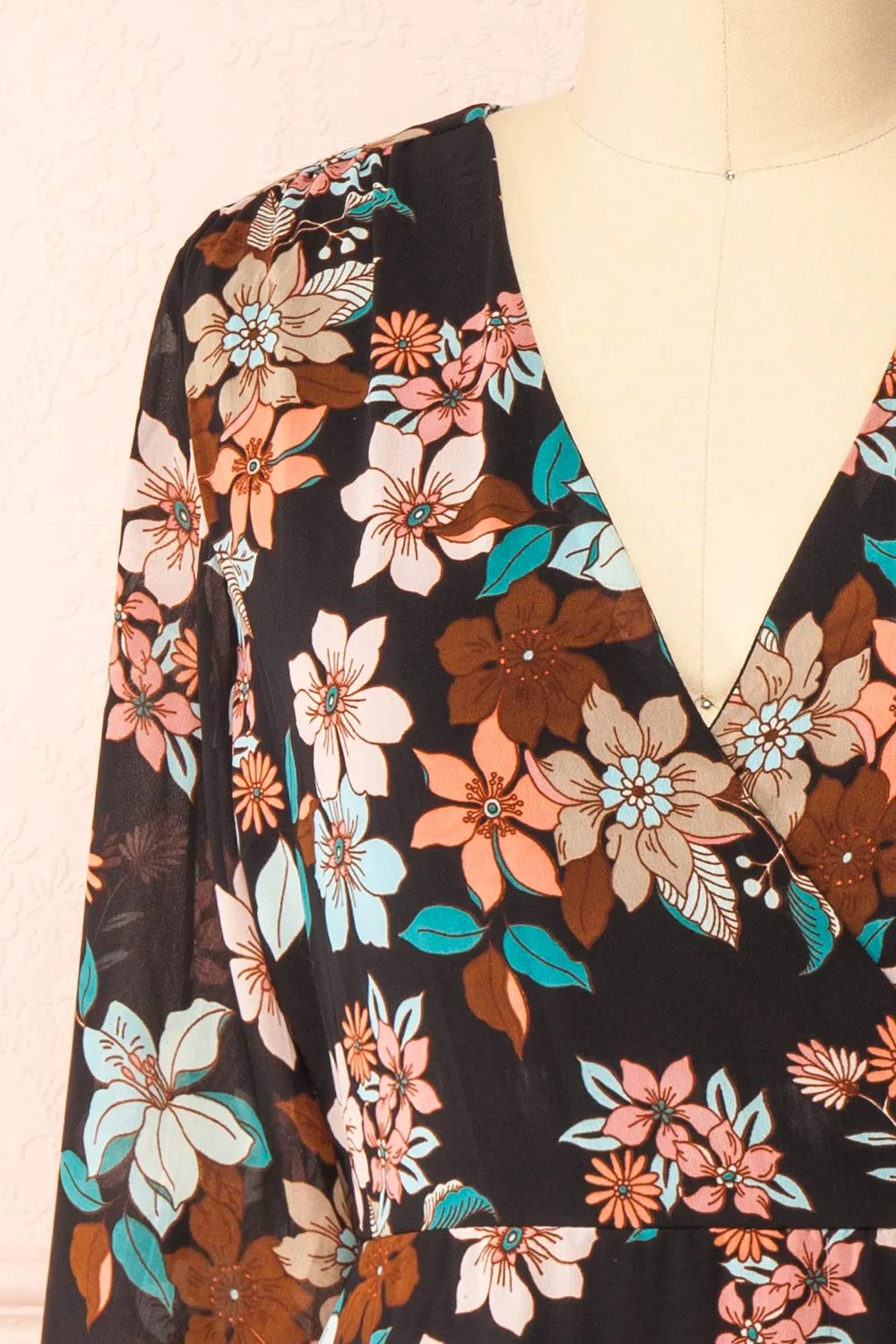 Serafina | Short Floral Wrap Dress w/ Long Sleeves