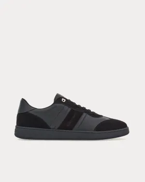 Signature Leather Black Low Top Sneakers