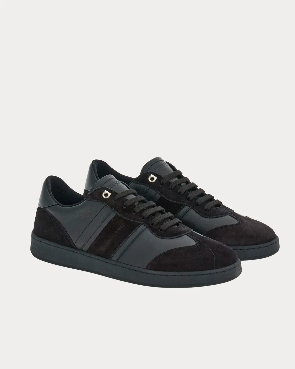 Signature Leather Black Low Top Sneakers