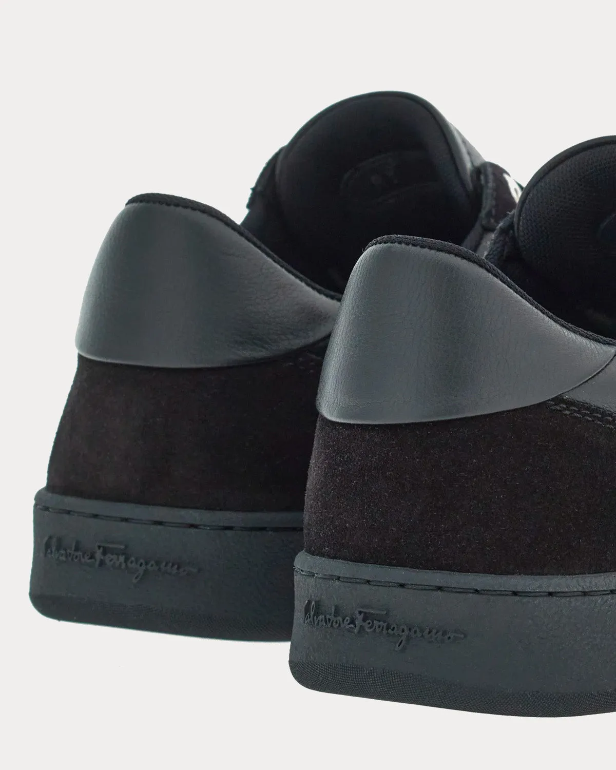 Signature Leather Black Low Top Sneakers
