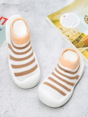Soft Steps: White and Beige Striped Shoe Socks