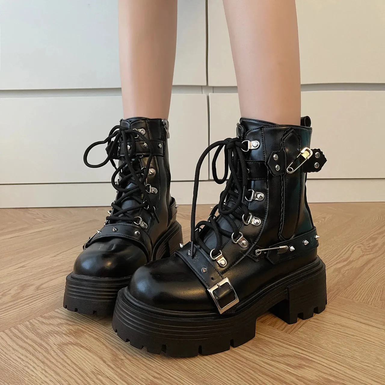 Sohiwoo Women Flats Platform Chelsea Boots 2024 Winter New Ankle Boots Goth Shoes Designer Casual Lace Up Gladiator Motorcycle Botas