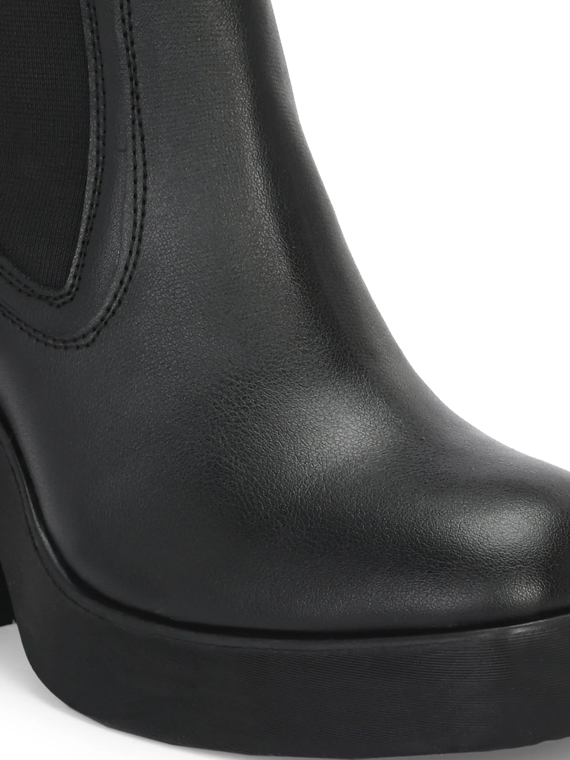 Valentina Women's Chelsea Boots