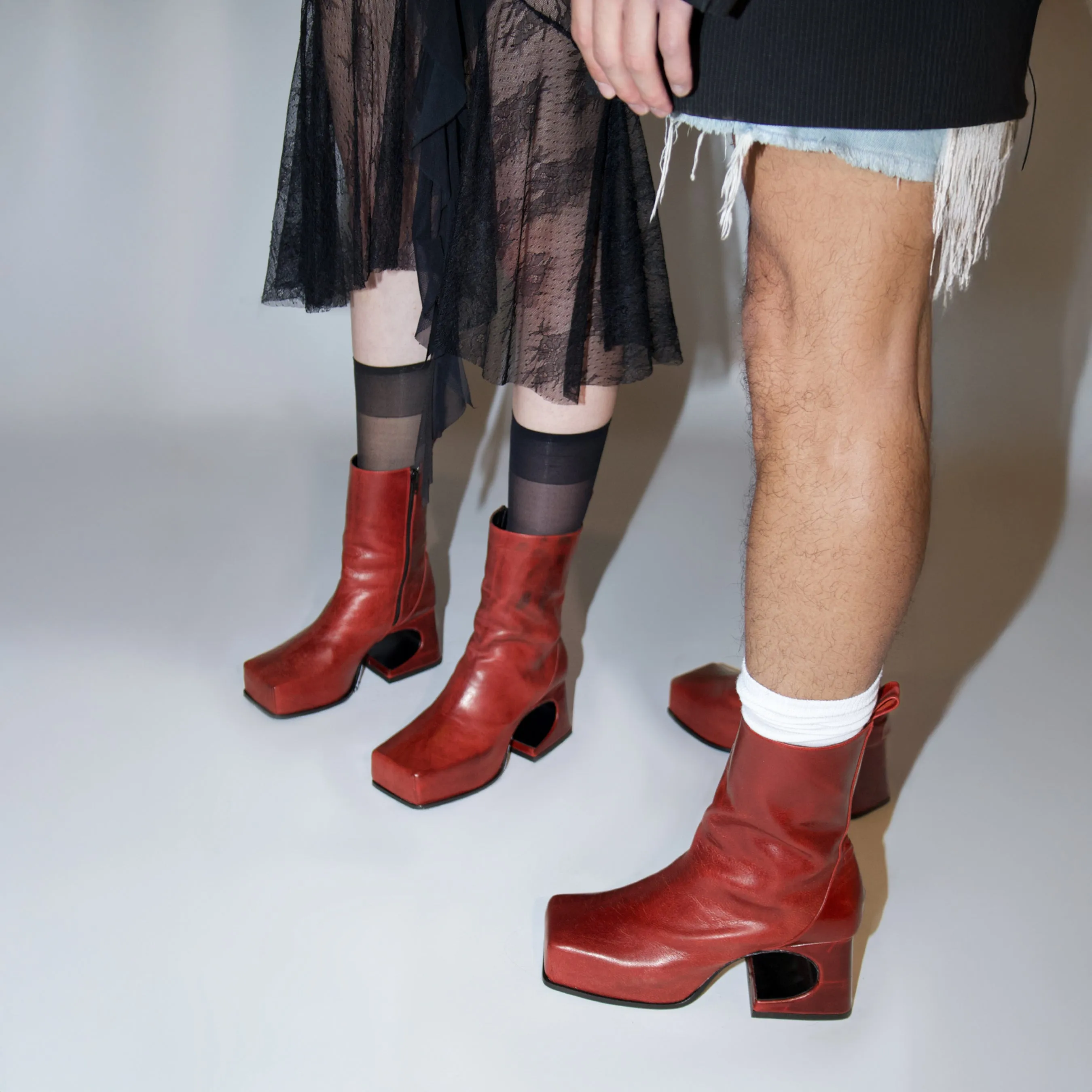 Vino Tinto Roxy Boots