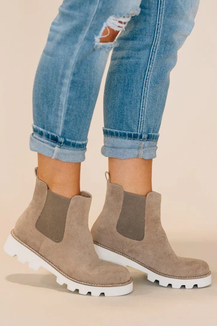 Witnee Pull On Boots