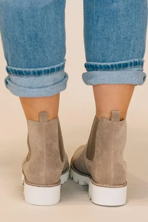 Witnee Pull On Boots