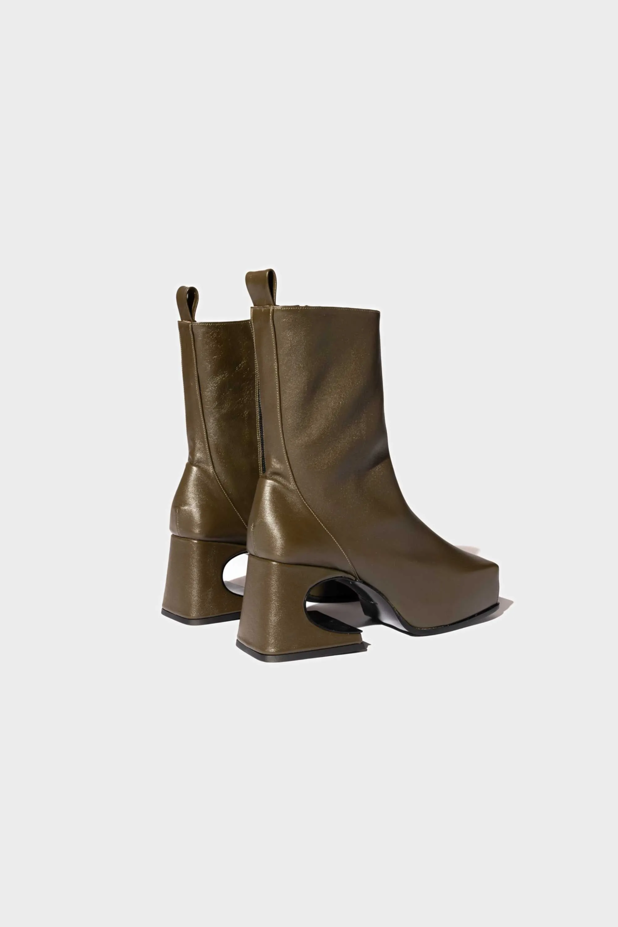 YOUR OLIVE TREE ROXY BOOTS